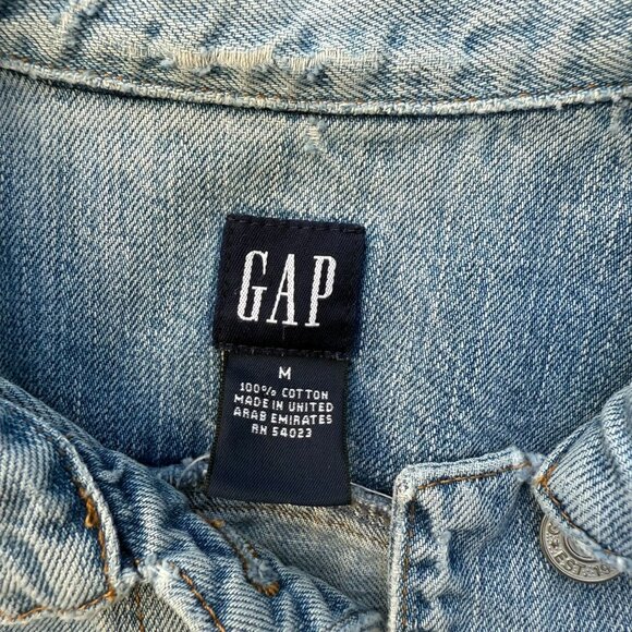 GAP Womens Medium Light Wash Denim Jacket With Custom Patches & Distressed Detai - Picture 2 of 8